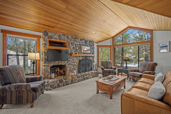 Unclassified image, 1 of 38, button