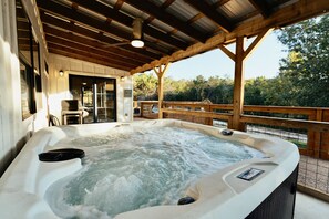 Unclassified image, 4 of 36, button - Shangri La, a spacious retreat at Wanderin’ Star Farms (Dripping Springs)