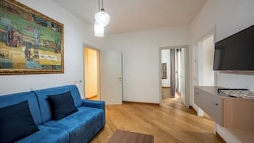 Deluxe Apartment | Living area