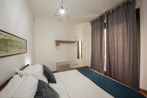 Deluxe Apartment | Free WiFi - U Genova (Genoa)