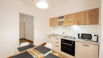 Deluxe Apartment | Private kitchen