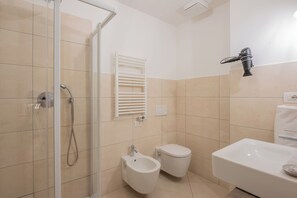 Superior Apartment | Bathroom