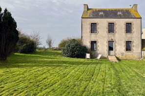 Exterior - Charming house for 7 on the Côte des Légendes (Guissény)