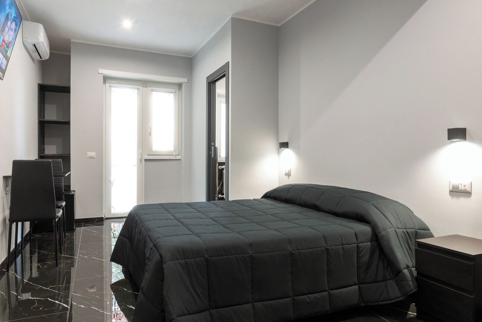 Comfort dubbelrum - balkong - utsikt mot innergården