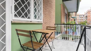 Doppia Standard, balcone, vista cortile | Vista cortile