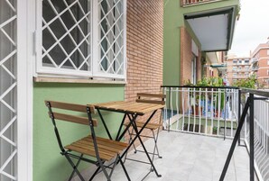 Doppia Standard, balcone, vista cortile | Vista cortile