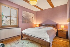 Room - Holiday Home “Kleiner Eselhof” with Private Terrace, Garden & Wi-Fi (Semlow)