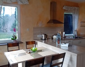 Nicht klassifiziertes Bild, 2 von 10, Schaltfläche