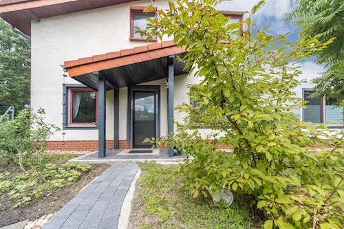 Apartment 'Haus Blick' mit privatem Garten und WLAN und angrenzendem Yogastudio