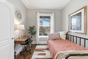 Imagen sin descripción, 4 de 22, botón