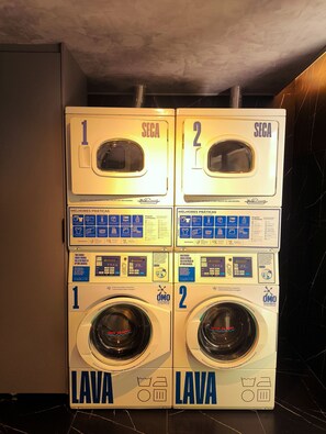 アパートメント | 内装