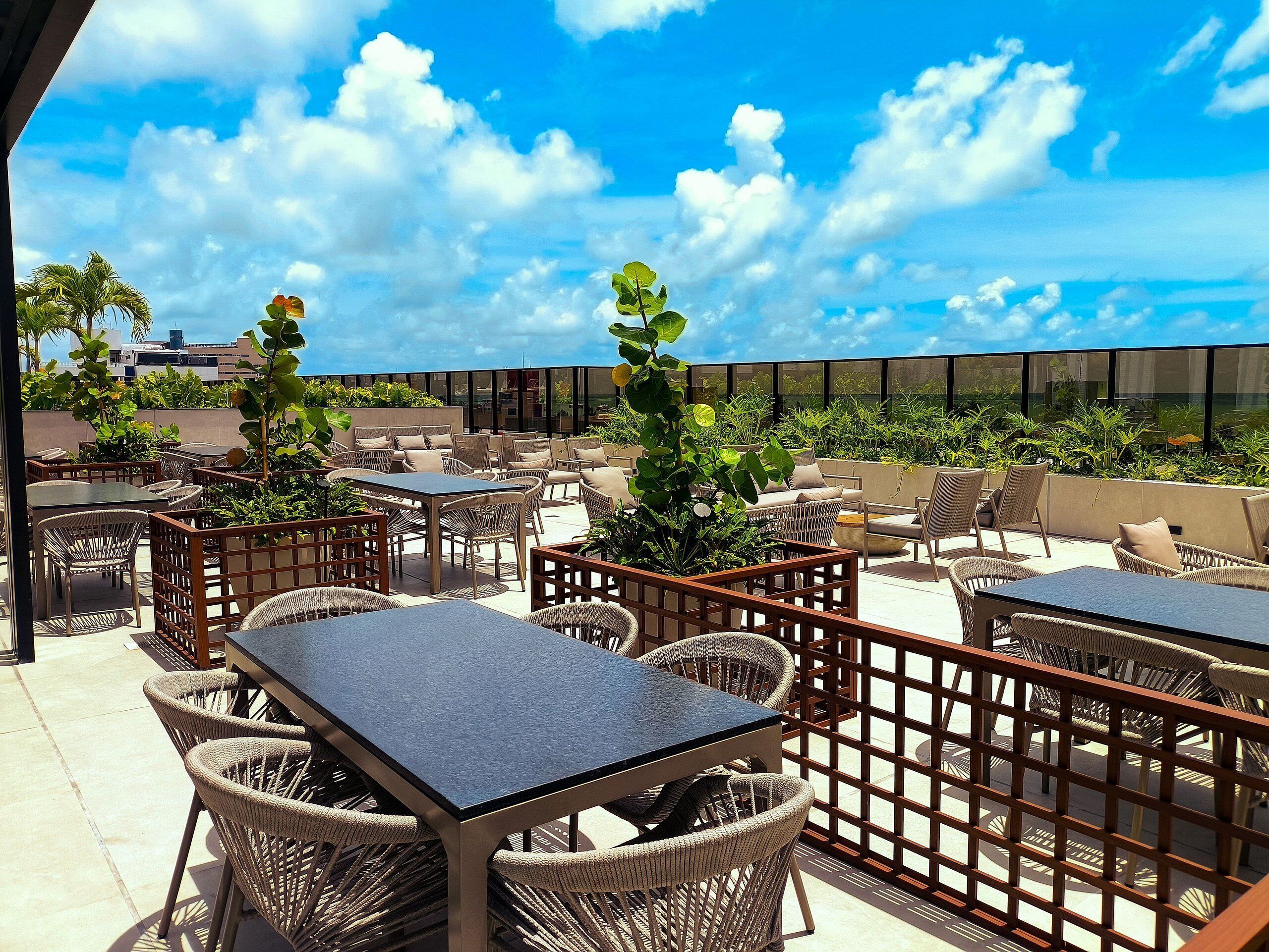 Apartment | Outdoor dining