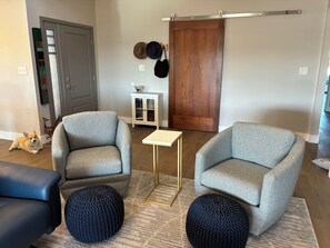 Unclassified image, 4 of 18, button - Charming Old Town Scottsdale with heated pool (Scottsdale)