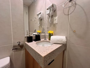 Standard Apartment | Bathroom - Mahrak Villa Maracaipe (Ipojuca)