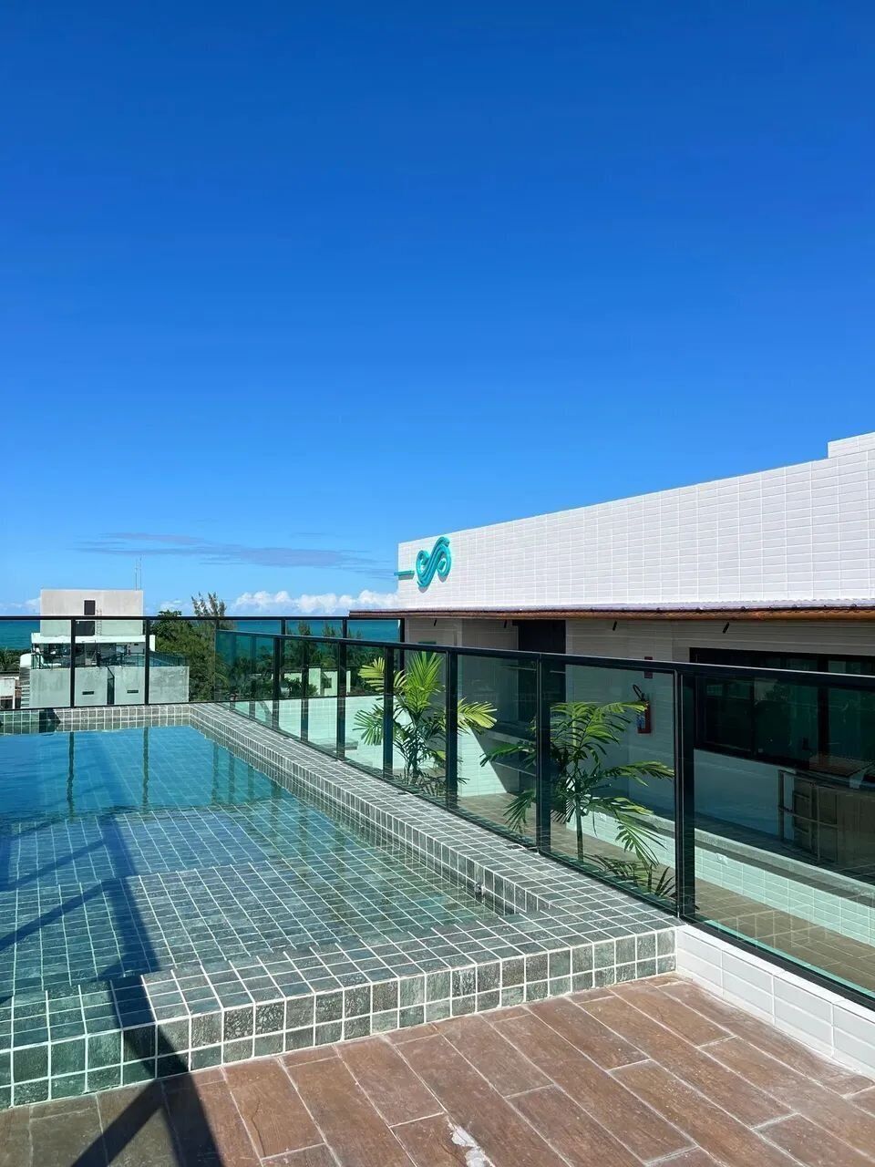 室外游泳池