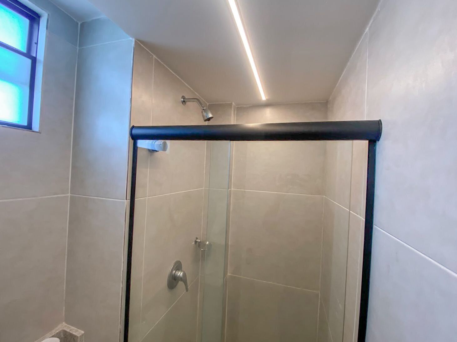 Standard Apartment | Bathroom