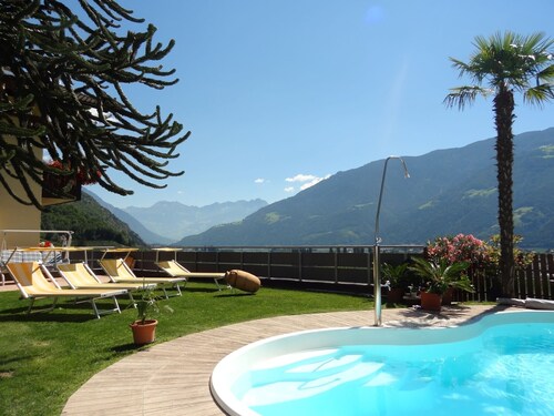 Apartment 'Himmelschlüssel' mit Bergblick, Gemeinschaftspool und WLAN