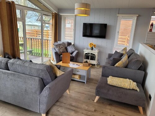 Coed Helen Holiday Park