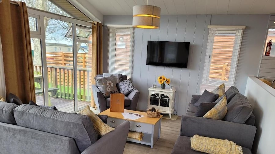 Coed Helen Holiday Park