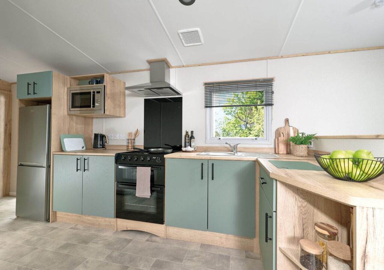 Chalet, 3 Bedrooms | Private kitchen