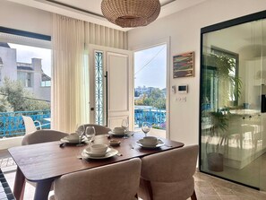 Apartment, 2 Bedrooms, Smoking, Balcony | Dining room - Sunny Andalouse S2 Apartment in Sidi Bou Saïd (Sidi Bou Said)