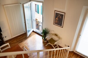 Interior - GuestHost - A cozy and practical apartment of approximately 70 square meters, perfect for three people, located on the second floor of a renovated historic building (NO elevator).The property is located in the heart of Ravenna, right in the historic cent (Ravenna)