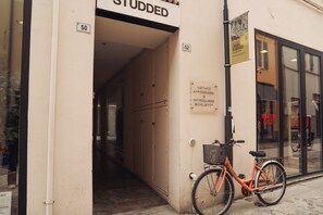 Exterior detail - GuestHost - A cozy and practical apartment of approximately 70 square meters, perfect for three people, located on the second floor of a renovated historic building (NO elevator).The property is located in the heart of Ravenna, right in the historic cent (Ravenna)