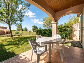 Outdoor dining - Cute villa for 4 people, garden (Homps)