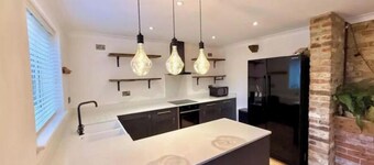 4-bedroom house in charming Bottesford perfect for families