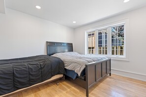 Luokittelematon kuva, 5 kautta 20, painike