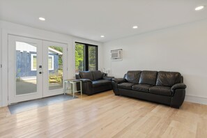 Imagen sin descripción, 4 de 20, botón