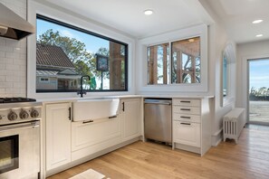 Imagen sin descripción, 3 de 20, botón