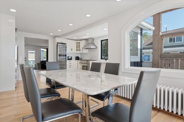 Luokittelematon kuva, 1 kautta 20, painike