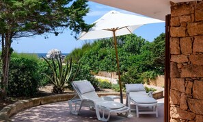 Terrace/patio - Villa lu Culumbu Independent Villa (AGLIENTU)