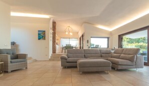 Living area - Calypso Lux Independent Villa (AGLIENTU)