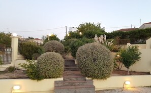 Property grounds - Villa Politimi at Aegina (Egina)