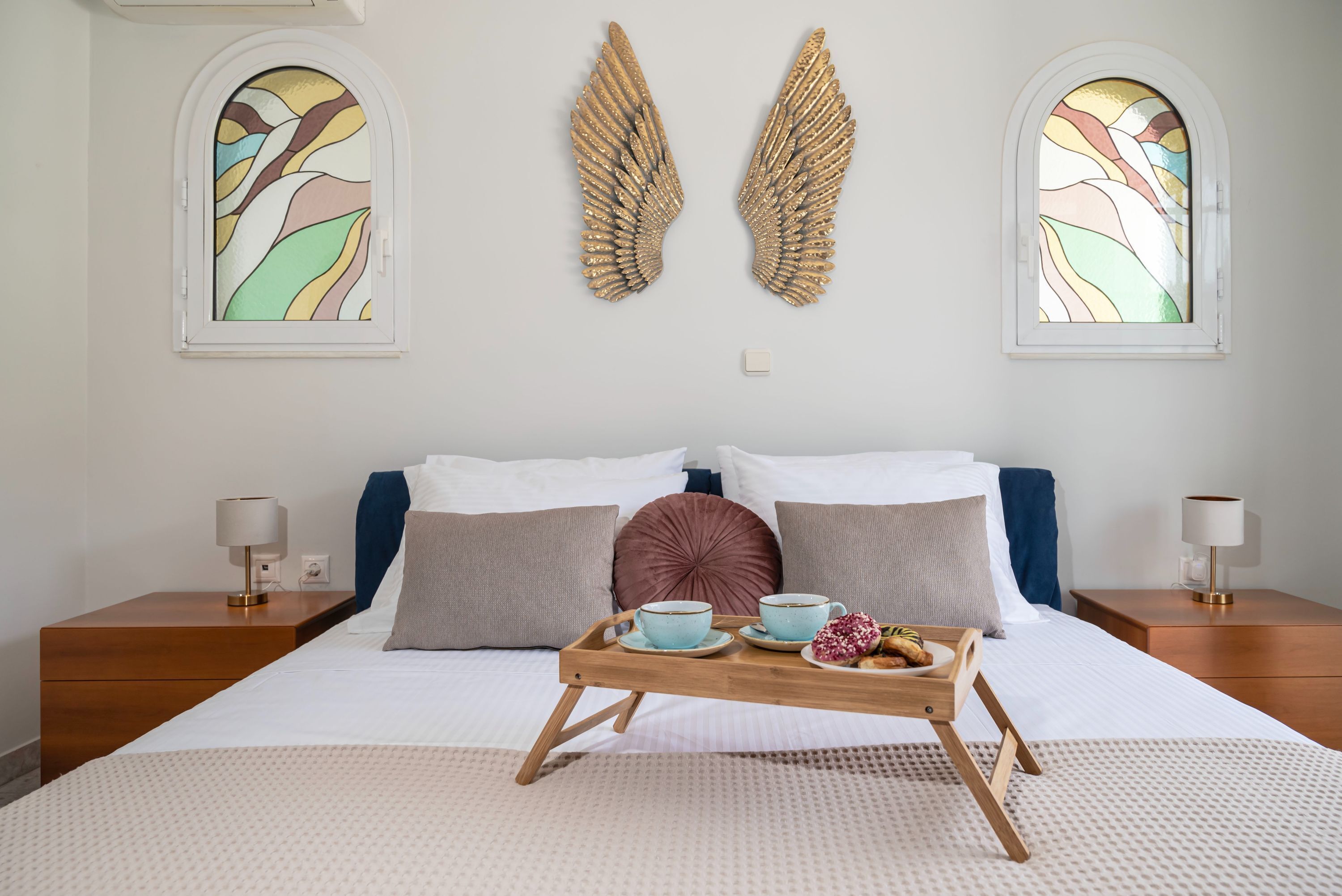 3 Schlafzimmer, Schreibtisch, Bügeleisen/Bügelbrett, Reisekinderbett