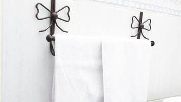 Twin Room, Mountain View | Bilik Mandi