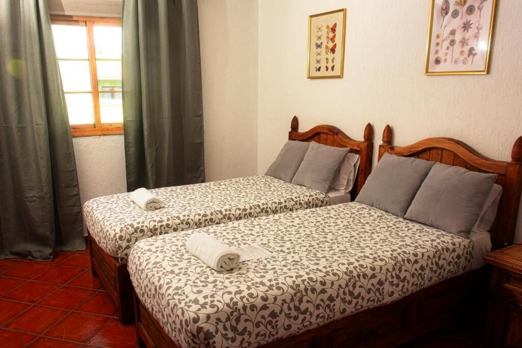 Twin kamer, uitzicht op bergen | Gratis wifi