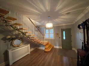 Interior - Gleanntan House - Beautiful Killarney townhouse (killarney)