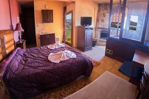 2 chambres, bureau, lit parapluie, Wi-Fi gratuit