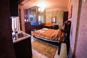 2 habitaciones, escritorio, cuna de viaje y wifi gratis 