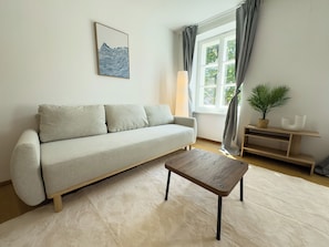 Living area - Modern Housing Apartments (Wien)