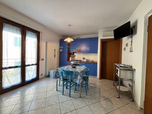 Dining - Apartment with parking space in central area-Rif. Silvestro (San Vincenzo)