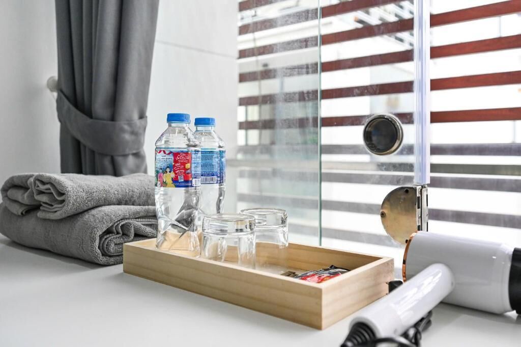 Deluxe Double Room, River View | City view