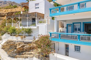 Exterior - The Libyan Coast | HOUSE 2 (Tris Ekklisies)