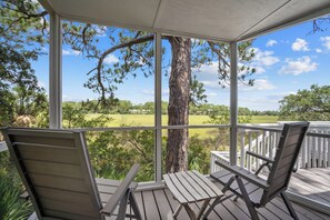 Property grounds - Gorgeous Sunsets and Marsh Views, Pet Friendly, Golf Cart Included (Fripp Island)