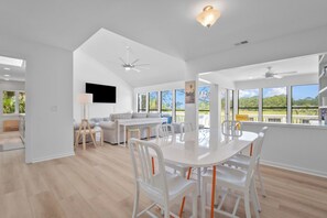 Dining - Gorgeous Sunsets and Marsh Views, Pet Friendly, Golf Cart Included (Fripp Island)