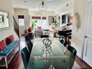 Imagen sin descripción, 4 de 25, botón