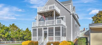 Harbor View by Seaside Vacations & Sales